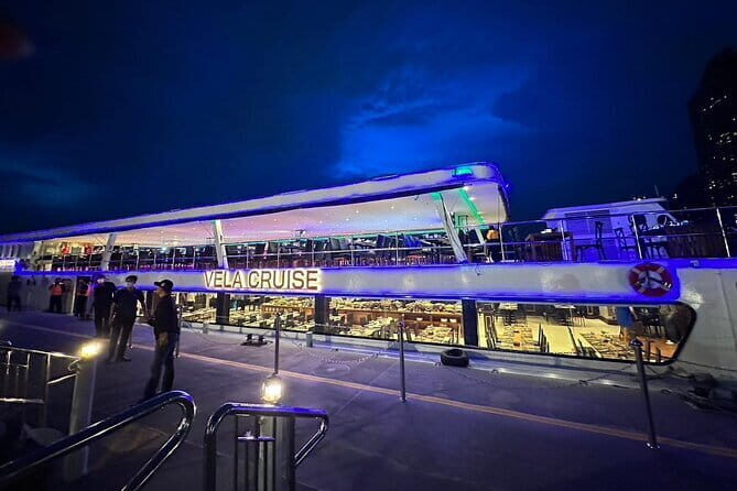 Vela Dinner Buffet Cruise with Bangkok Night Views and Shows - Analyzing the Value