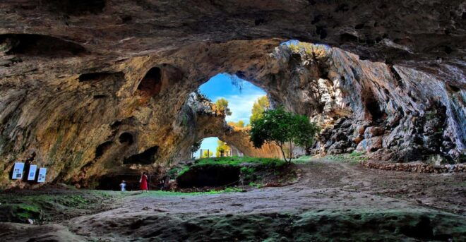 Vela Spila Cave Private Walking Tour - Important Information for Participants