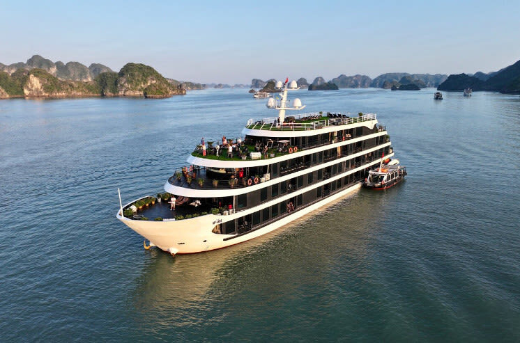 Velar of The Seas 2D1N Cruise: Ha Long Bay & Lan Ha Bay - At a glance