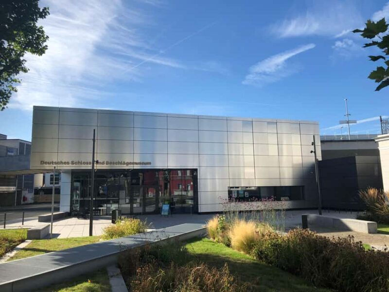 Velbert: Combo ticket for the German Castle and Fittings Museum - Good To Know