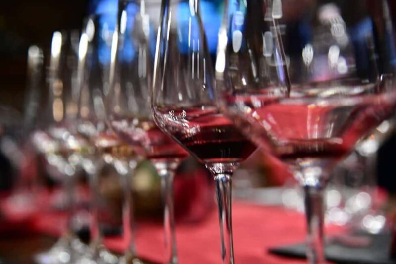 Veliko Tarnovo: 5 local wines with Bulgarian Appetiezers - The Value of the Experience