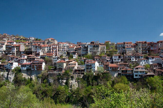 Veliko Tarnovo and Arbanassi Small-Group Day Trip From Sofia - Historical Experience in Veliko Tarnovo