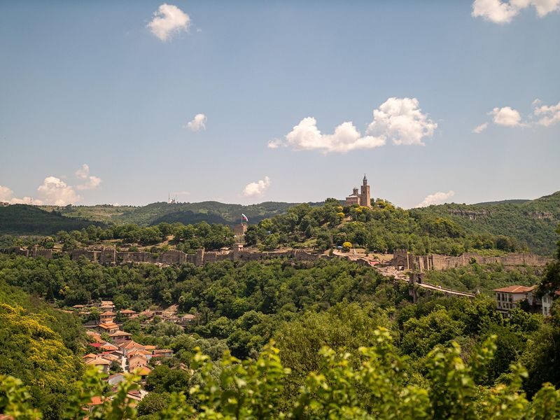 Veliko Tarnovo Full-Day Historical Tour - From Bucharest into Bulgaria