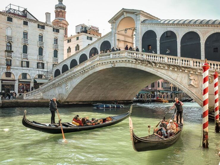 Venetian Serenade: Private Gondola Bliss - Booking Information