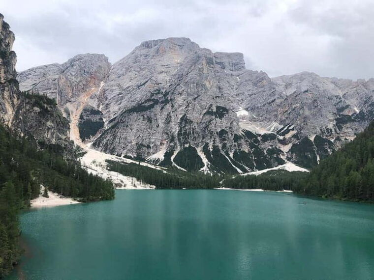 VENEZIA : CORTINA BRAIES DOLOMITES LAKES - FAQs