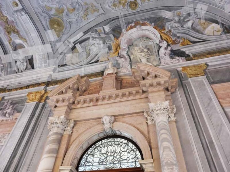 Venice: 1700 Grand Canal Palace Insight & Casanova's Allure - Venice: 1700 Grand Canal Palace Insight & Casanovas Allure – An In-Depth Review