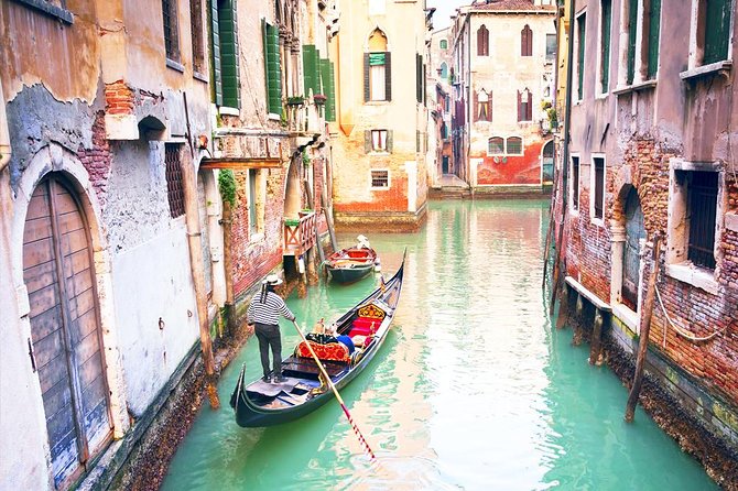 Venice 6-Hours Tour With Doges Palace and Murano Island - Doges Palace Exploration