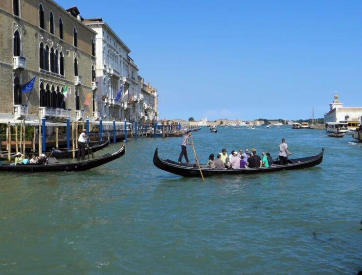 Venice: Ancient Traditions Tour - Tour Experience Highlights
