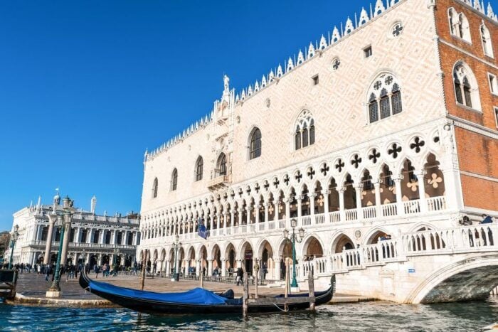 Venice: Basilica+ Doge's Palace+ Lagoon Islands-Guided Tour - Why This Tour Is Worth Considering