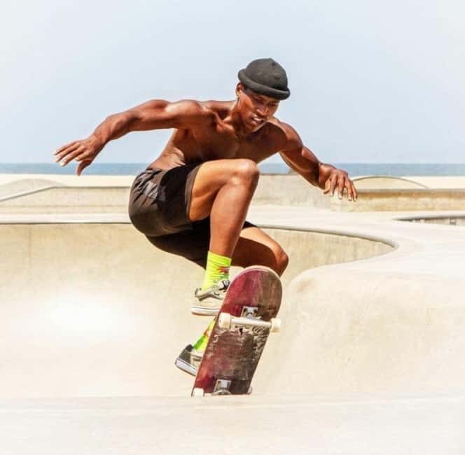Venice Beach / Santa Monica: Skateboarding Lesson - An In-Depth Look at the Venice Beach / Santa Monica Skateboarding Lesson