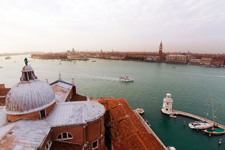 Venice: Boat Tour With Grand Canal and San Giorgio Maggiore - Experience Highlights and Inclusions