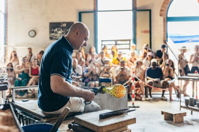 Venice: Burano, Torcello & Murano Boat Tour W/Glassblowing - Full Description