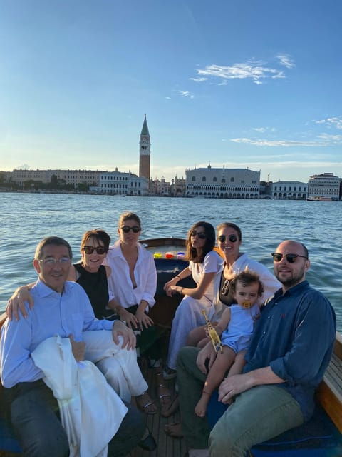 Venice: Canals and Hidden Gems Boat Tour - What to Expect During the Tour