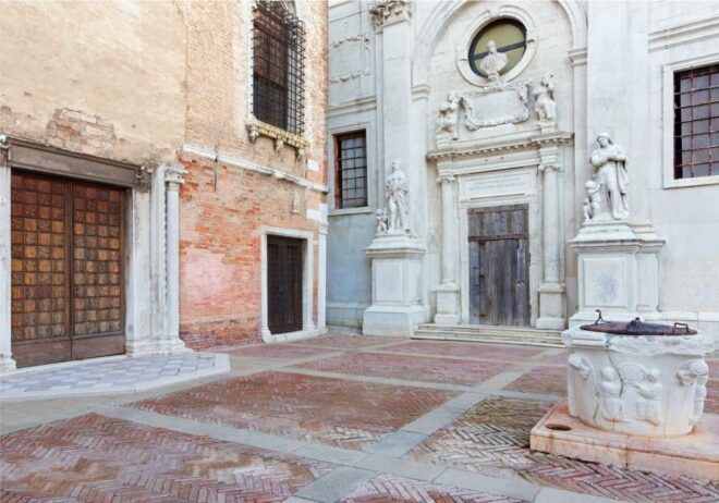 Venice (Cannaregio) Scavenger Hunt and Sights Self-Guided - Self-Guided Tour of Venices Sights