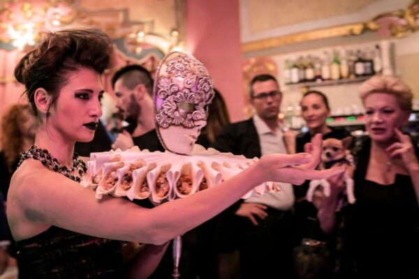 Venice: Carnival Grand Ball Gala Dinner and Show - Important Notes