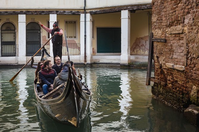 Venice: Charming Gondola Ride on the Grand Canal - Weather and Safety Considerations