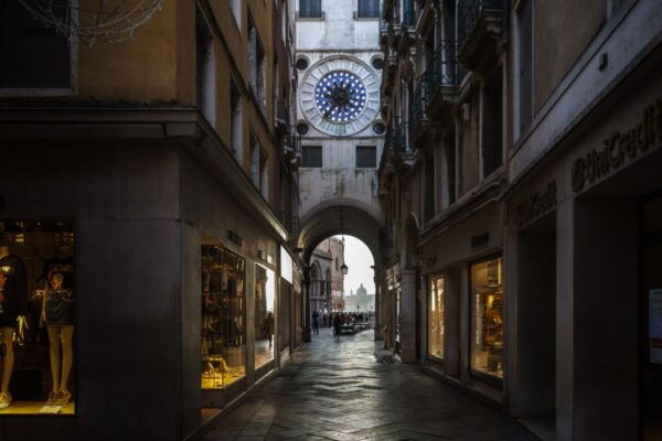 Venice: City Center Historical Guided Walking Tour - The Sum Up