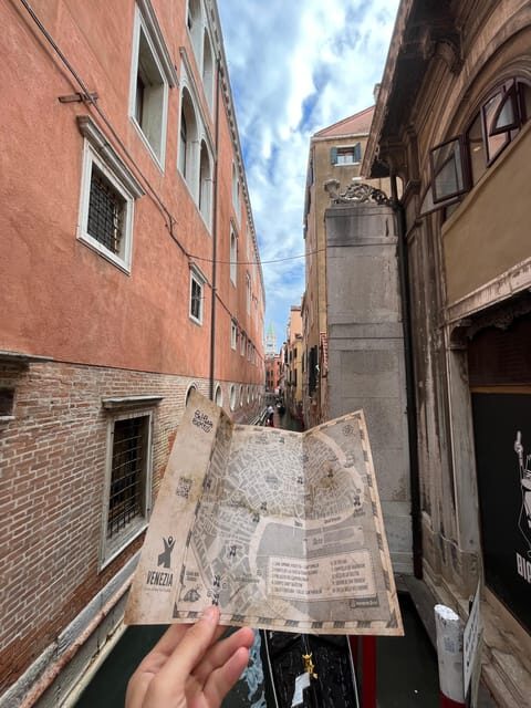 Venice City Escape: "Hunting for L'Omo dal Capelon" - What is Venice City Escape: "Hunting for LOmo dal Capelon"?