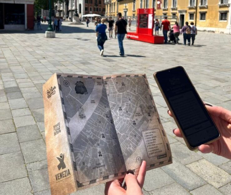 Venice: City Escape "The Beggar and the Cloak" - Booking and Payment Options