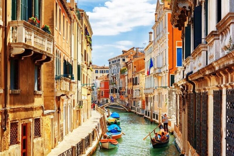 Venice: City Highlights and Hidden Gems Walking Tour - What to Expect from the Venice Tour Experience