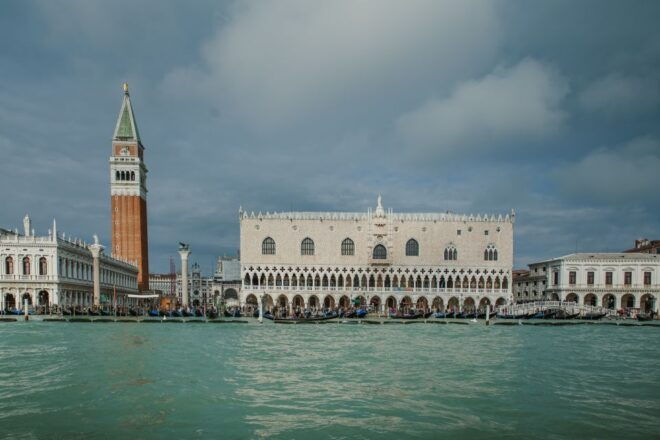 Venice: City Tour and Murano Glass Experience - Tour Highlights