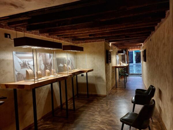 Venice: Create Your Own Sterling Silver Ring - Tips for Your Visit