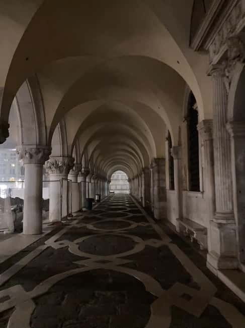 Venice: Crimes, Legends, and Mysteries Sunset Tour - FAQs