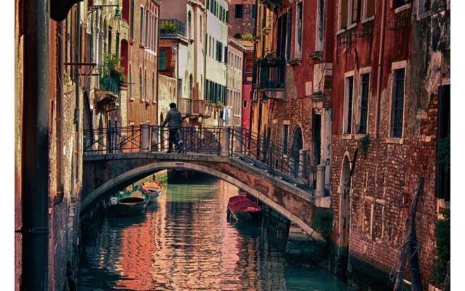 Venice: Crimes, Legends and Mysteries Tour at Sunset - Important Information