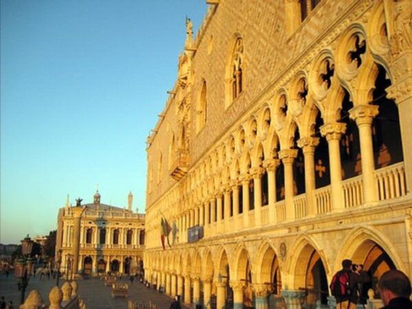 Venice: Doges Palace and Basilica Skip-the-Line Guided Tour - Directions