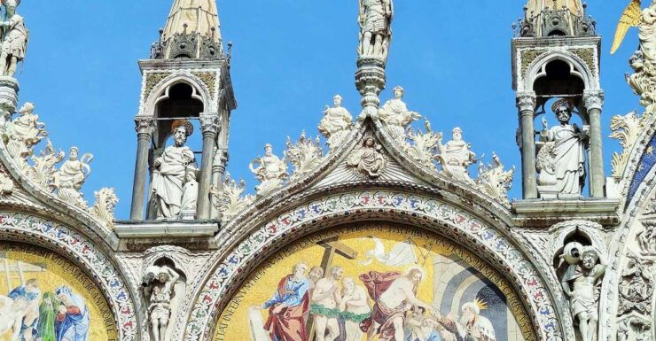 Venice: Doge's Palace and Basilica Tour With Gondola Ride - Experience Highlights