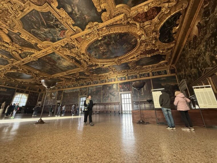 Venice: Doges Palace and St. Marks Basilica Guided Tour - Detailed Itinerary