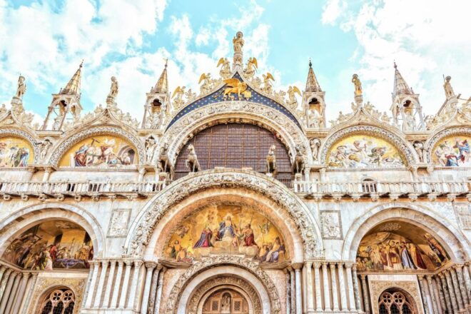 Venice: Doge's Palace and St. Mark's Basilica Tour - Activity Background