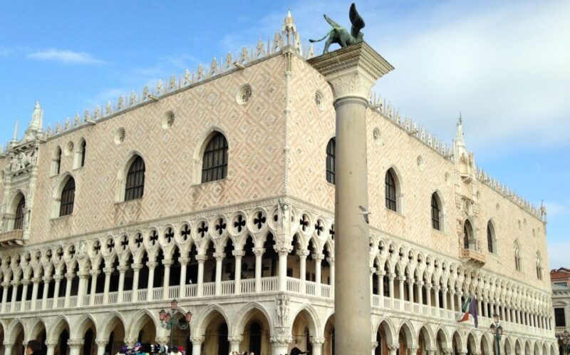 Venice: Doge's Palace and St. Mark's Private Walking Tour - Good To Know