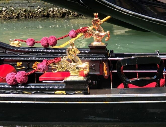 Venice: Doges Palace Guided-Tour & Gondola Ride - Experience Description