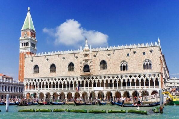 Venice: Doge's Palace Guided Tour With Skip-The-Line Tickets - Important Information