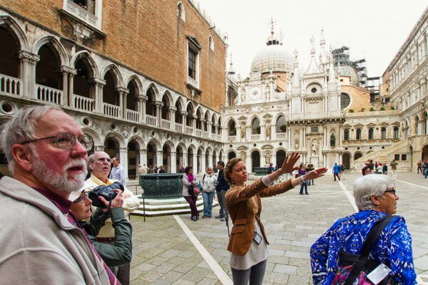 Venice: Doges Palace, Prison, and Secret Passageways Tour - Frequently Asked Questions