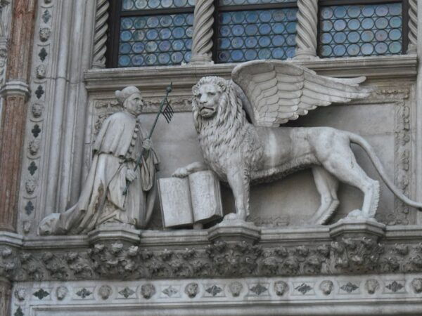 Venice: Doges Palace & Saint Marks Basilica Private Tour - Restrictions