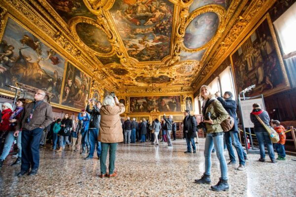 Venice: Doge's Palace Skip-The-Line Tour With Prisons - Meeting Point and Important Guidelines