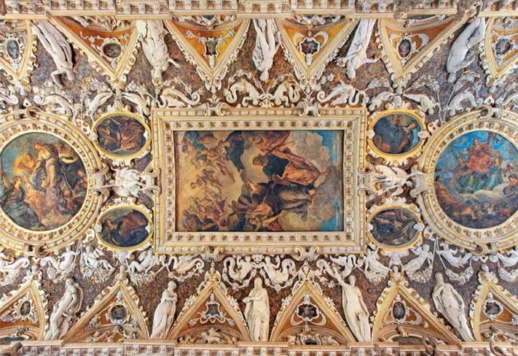 Venice: Doge's Palace Small Group Tour With a Local Guide - Experience Highlights