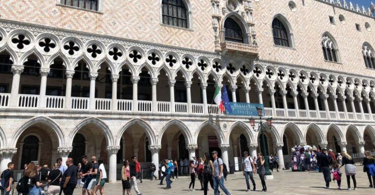 Venice: Doge's Palace & St. Mark's Basilica Terraces Tour - Multilingual Live Tour Guide