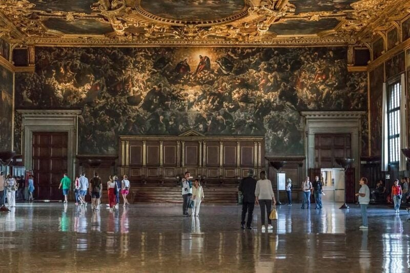 Venice: Doges Palace VIP Tour with Morning & Evening Access - Good To Know