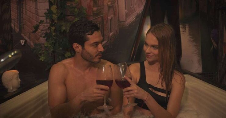 Venice Dreamscape: Romantic Spa Experience for Two - Full Description of the Experience