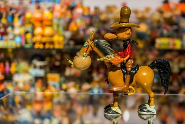 Venice: Entry Ticket to the Creature Di Gomma Exhibition - Location and Local Attractions