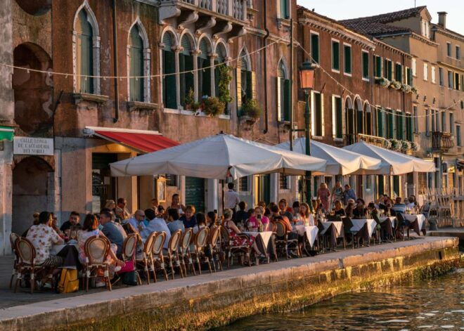 Venice: Food and Wine Walking Tour With a Local Guide - Cancellation Policy