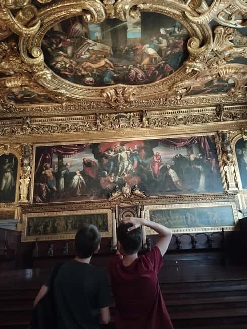 Venice for families: Treasure hunt tour of the Doge's Palace for children - Practical Tips and Considerations