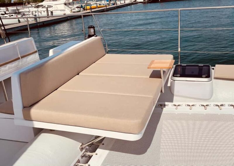 Venice: Golden Hour Cruise with Classical Music & Cocktail - Accessibility and Practical Details