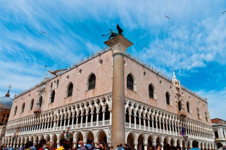 Venice Gondola Ride and Skip the Line Doges Palace Tour - Tour Details