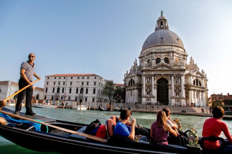 Venice: Gondola Ride with Live Guide or Audio Guide - FAQ