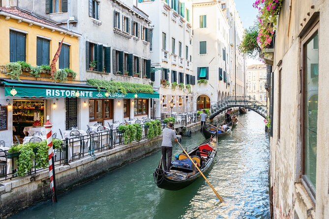 Venice Gondola Ride With Skip the Line Doges Palace Tour - Tour Information
