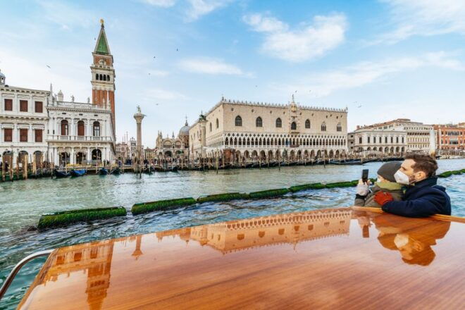 Venice: Grand Canal Boat Tour - Meeting Point and Directions
